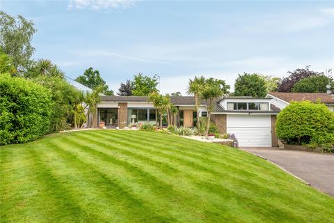 3 bedroom bungalow for sale, Barnet Road, Arkley, Hertfordshire, EN5