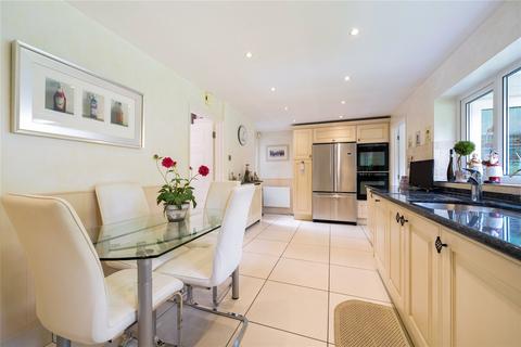 3 bedroom bungalow for sale, Barnet Road, Arkley, Hertfordshire, EN5