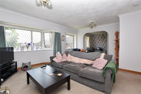 1 bedroom apartment for sale, Ingle Avenue, Morley, Leeds, West Yorkshire