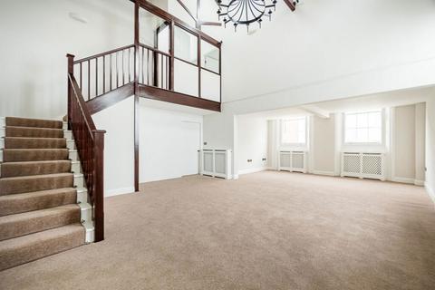 4 bedroom property for sale, Middle Street, Deal, Kent, CT14 6HL