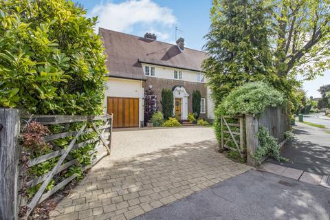 4 bedroom detached house for sale, Grange Gardens, Pinner Village, HA5