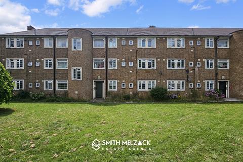 2 bedroom flat for sale, Newland Court, Forty Avenue, Wembley, Greater London, HA9