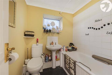 57 Ridgeway, Dartford, DA2 7JW