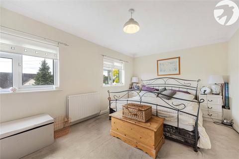 57 Ridgeway, Dartford, DA2 7JW