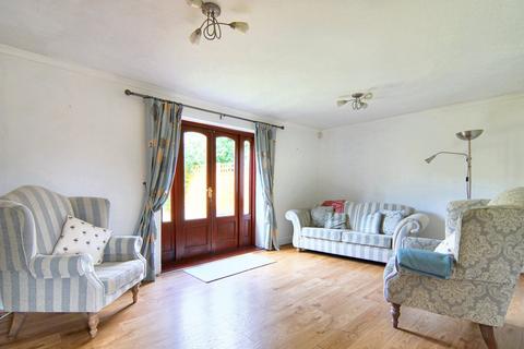 4 bedroom semi-detached house for sale, Ferndale Road, Coventry CV7