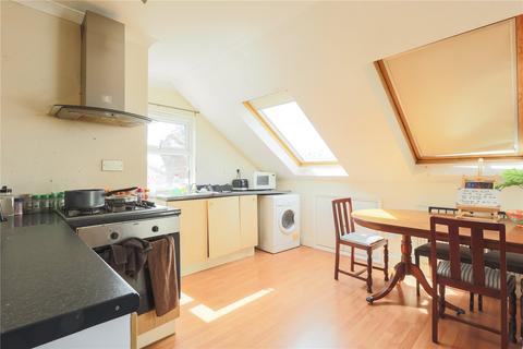 3 bedroom maisonette to rent, Montana Road, Tooting, London, SW17