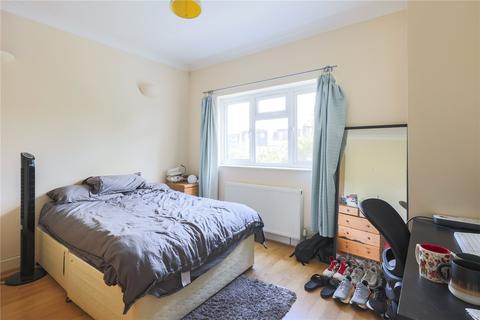 3 bedroom maisonette to rent, Montana Road, Tooting, London, SW17