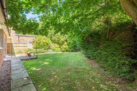 19 Ramsay Road, Windlesham, GU20 6HS