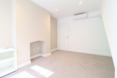 1 bedroom ground floor flat to rent, Glebe Street, Loughborough, LE11