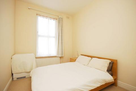 2 bedroom flat to rent, High Street, Acton, London, W3