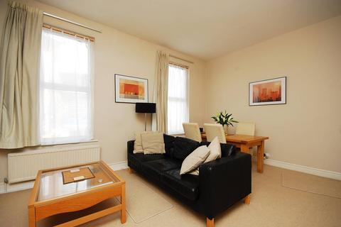 2 bedroom flat to rent, High Street, Acton, London, W3