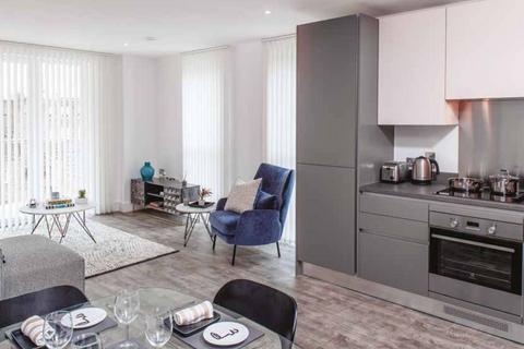 3 bedroom flat to rent, Talisker House, Acton, London, W3