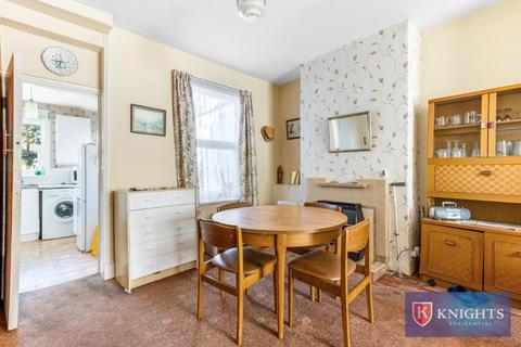 2 bedroom house for sale, Sheldon Road, London, N18