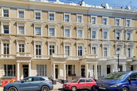 2 bedroom flat to rent, Clanricarde Gardens, Notting Hill, London, W2