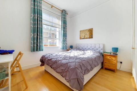 2 bedroom flat to rent, Clanricarde Gardens, Notting Hill, London, W2