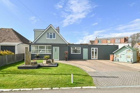 3 bedroom detached house for sale, Elm Drive, Bognor Regis, PO22