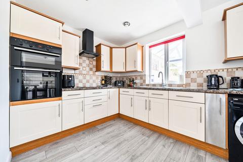 28 Elm Drive, Bognor Regis, PO22 6JE