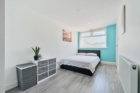 28 Elm Drive, Bognor Regis, PO22 6JE
