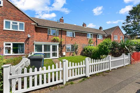 3 bedroom terraced house for sale, The Lawn, Cambridge CB22