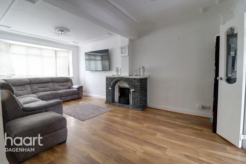 3 bedroom end of terrace house for sale, Marston Avenue, Dagenham