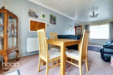 3 bedroom end of terrace house for sale, Agate Close, Ipswich