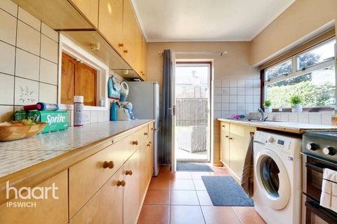 29 Agate Close, Ipswich, IP1 5JE