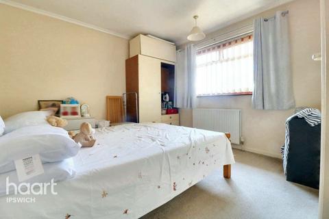 29 Agate Close, Ipswich, IP1 5JE
