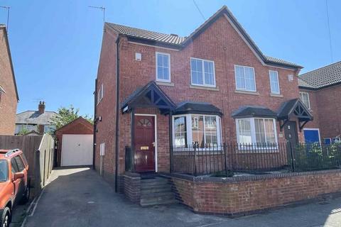 2 bedroom house to rent, Paget Street, Aylestone LE2