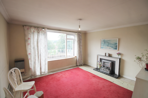 2 bedroom property for sale, Amersham Hill, High Wycombe HP13