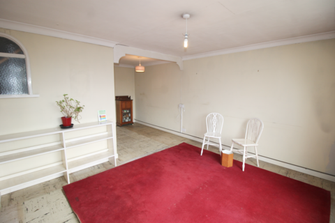 2 bedroom property for sale, Amersham Hill, High Wycombe HP13