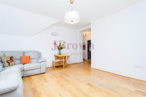 2 bedroom flat to rent, Dalling Road, London, W6