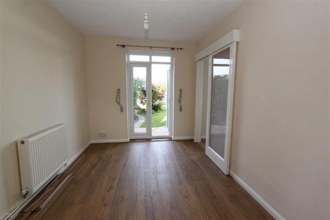 3 bedroom semi-detached house to rent, Lands Park, Plymouth PL9