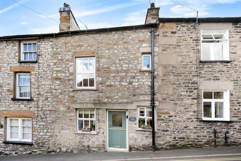 2 bedroom cottage for sale, 16 Mitchelgate, Kirkby Lonsdale, Carnforth