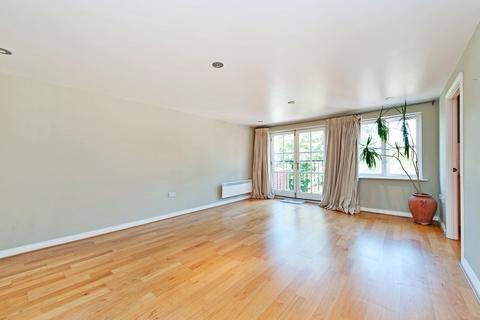 2 bedroom apartment to rent, Dukes Court, Lordship Lane, SE22