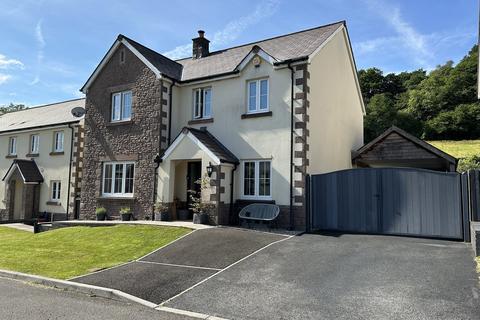 4 bedroom detached house for sale, Maes Y Cribarth, Abercraf, Ystradgynlais.