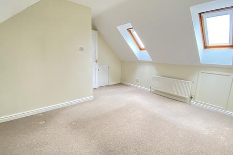 25 The Poplars, Trowbridge, BA14 0AG