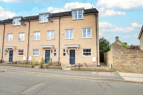 4 bedroom end of terrace house for sale, Station Street, Chatteris