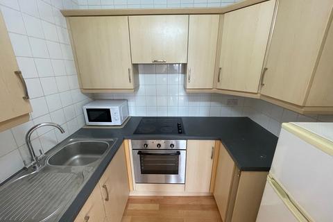 1 bedroom apartment to rent, Eastbourne BN21