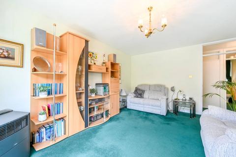 2 bedroom flat for sale, Arbor Court, Stoke Newington, London, N16