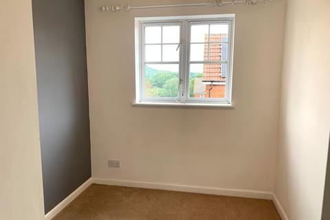 8 Biddington Way, Honiton, EX14 2GU