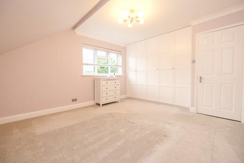 17 Warren Drive, Orpington, BR6 6EX