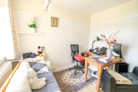 7 Pinewood Close, Orpington, BR6 8BB