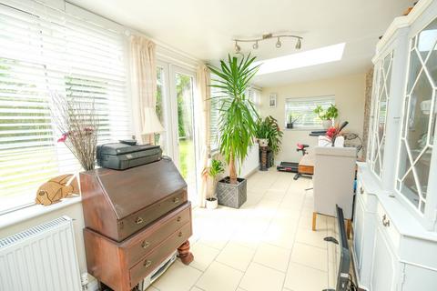 7 Pinewood Close, Orpington, BR6 8BB
