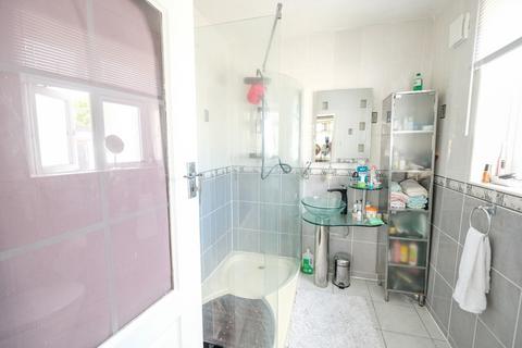 7 Pinewood Close, Orpington, BR6 8BB