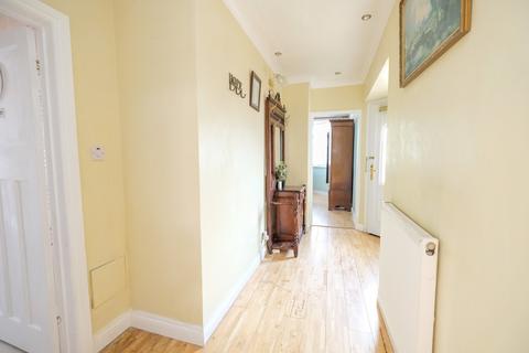 7 Pinewood Close, Orpington, BR6 8BB