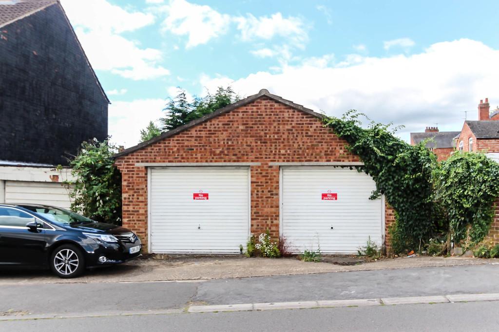 Double Garage