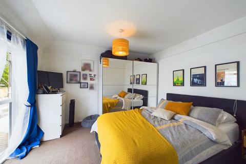 undefined, John Roll Way, London