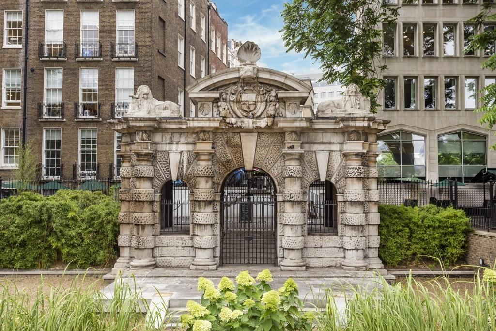 Embankment Gardens Arch