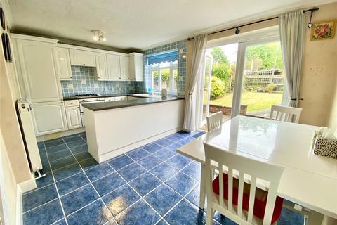 3 bedroom semi-detached house for sale, Harman Drive, Sidcup, DA15