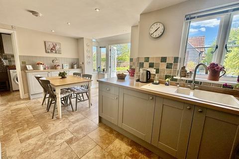 1 Chapel Lane, Neston, Corsham, SN13 9TD